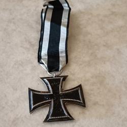 Belle croix de fer allemande WW1 ( 3)
