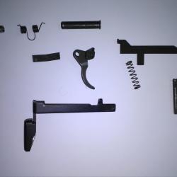 Lot de pi&egrave;ces pour PM UZI