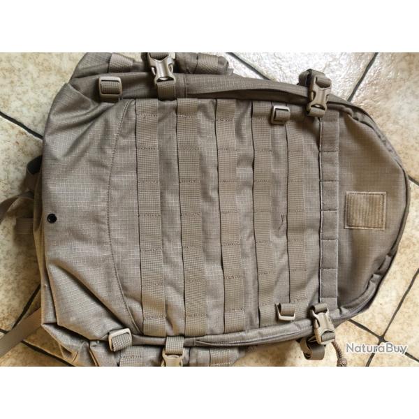 Musette coyote 30 litres avec Kamel bac