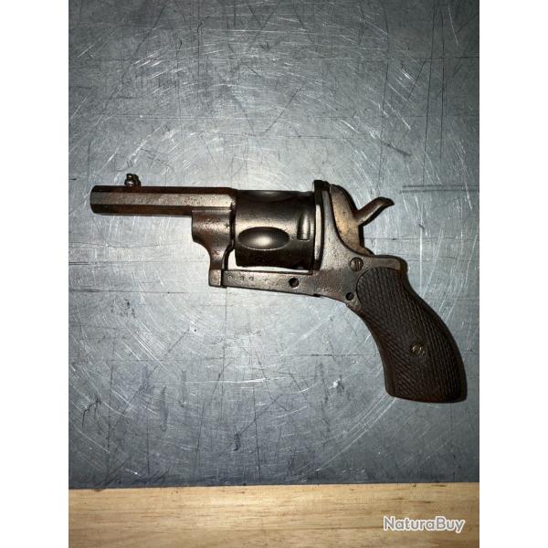 REVOLVER BULLDOG POUDRE NOIRE POUR A RESTAURER OU POUR PIECES 320 bulldog
