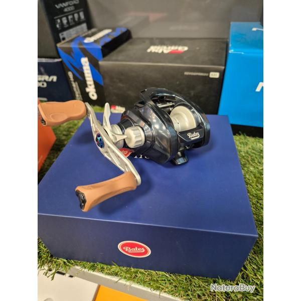 MOULINET CASTING - BATES - HUNDO SALTY