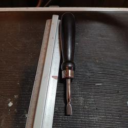 Ancien tournevis armurier  collection 9