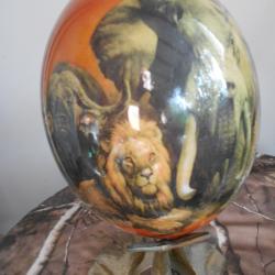 Oeuf d'autruche peint 2