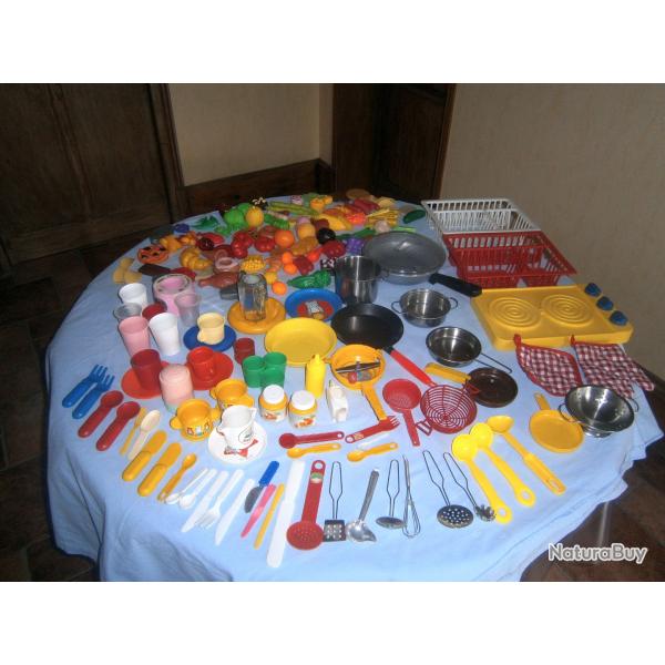 Jouet dinette, 172 pi�ces Divers ustensiles de cuisine, vaisselles, l�gumes...