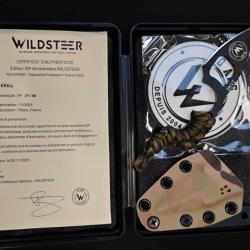 Wildsteer KRILL - Couteau Collector 20e Anniversaire, Lame &Eacute;vid&eacute;e et Manche &Eacute;poxy - Num&eacute;ro 21/40