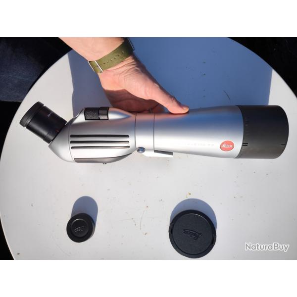 Longue vue Leica televid 77 apo ed fluore avec un oculaire zoom et un autre grand angle