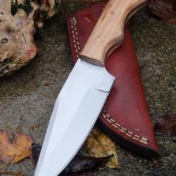 Bushcraft Couteau de Chasse Survie Lame Acier Carbone 1055 Manche Olivier Etui Cuir Fabric Artisanat