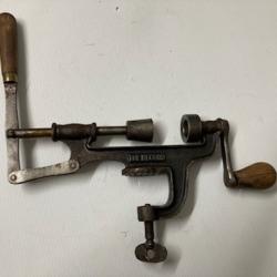 GROS SERTISSEUR CAL16  THE RECORD N&deg;199