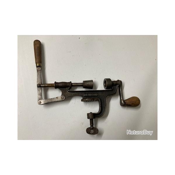 GROS SERTISSEUR CAL16  THE RECORD N�199