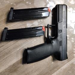 vends CZ P10F