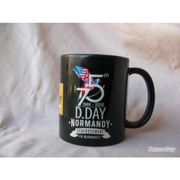 WW2/POSTWAR FRANCE MUG COMM�MORATIF DU 75 eme ANNIVERSAIRE DU D�BARQUEMENT DE NORMANDIE
