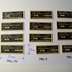 militaria U.S. 12 plaques signal corps pour radios PRC 8 / 9 /10  U.S.