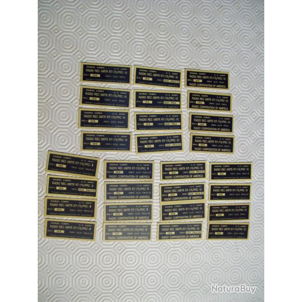 militaria 28 plaques signal corps pour radios PRC 8 / 9 /10  U.S.