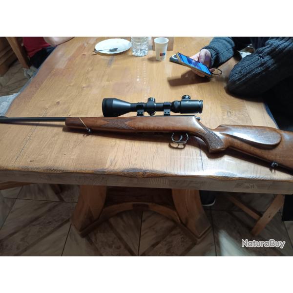 Carabine22 mag mod�le luxe de marque voere et 2 bo�tes de balles 250 balles environ