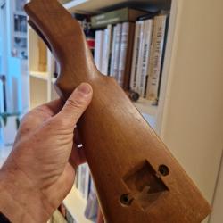 CROSSE DE FUSIL MAS 36 H&Ecirc;TRE neuf DE STOCK