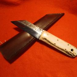 COUTEAU ARTISANAL forgé  l' ATELIER DE L'OURS NOIR  AON PCK petit SCRAMASAX bois de cerf