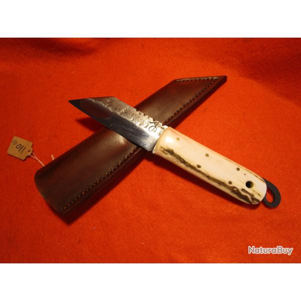 COUTEAU ARTISANAL forg�  l' ATELIER DE L'OURS NOIR  AON PCK petit SCRAMASAX bois de cerf