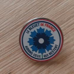 INSIGNE M&Eacute;TAL "LE BLEUET DE FRANCE"