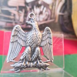 M&eacute;daillon aigle imp&eacute;rial - Hauteur : 44 mm Largeur : 30 mm EMPIRE NAPOELEON