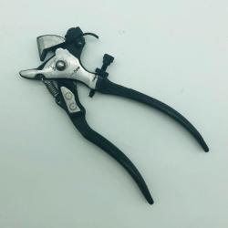 Pince &agrave; avoyer 180mm