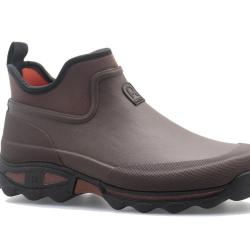 Botillons clean land