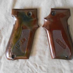 Plaquettes crosse PSA Unique modèle D