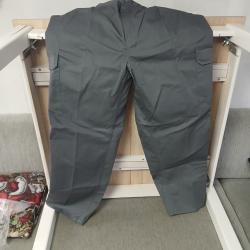 Lot de deux pantalons neuf