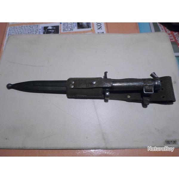 BAIO SUEDOISE MODELE 96 AVEC PORTE FOURREAU.