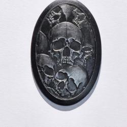 Calotte avec des cr&acirc;nes