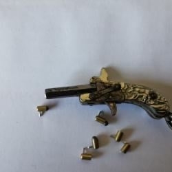 Pistolet 2mm &agrave; broche syst&egrave;me LEFAUCHEUX Franz Pfannl de 1890.