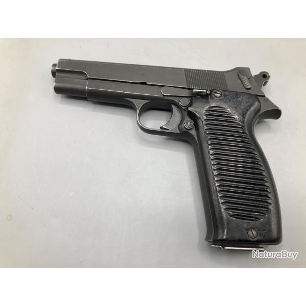 Pistolet r�glementaire Fran�ais MAC 50 calibre 9 x19