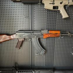 AKM E&L AEG avec 6 chargeurs