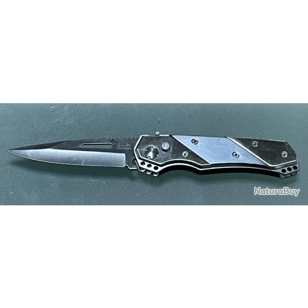 COUTEAU OUVERTURE AUTOMATIQUE ENTIEREMENT EN METAL