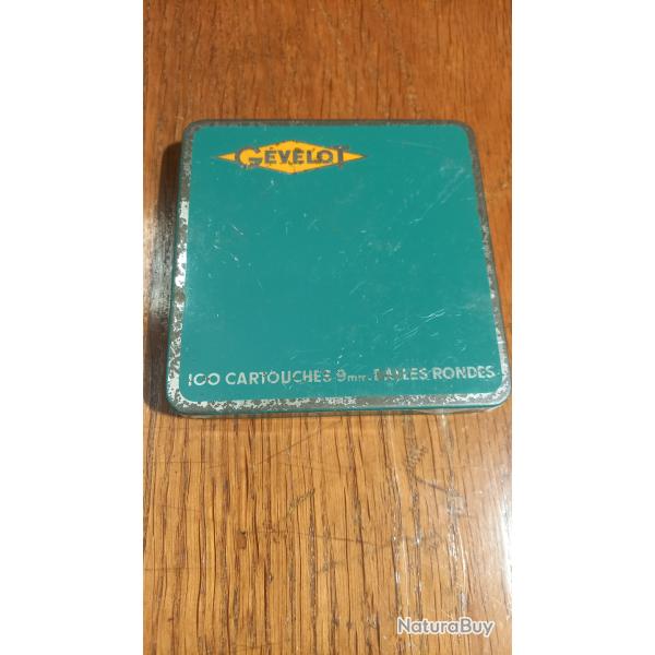 Bo�te de 100 cartouches anciennes 9 mm Flobert