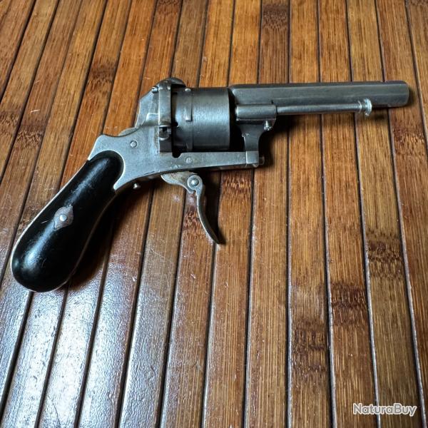 BEAU REVOLVER A BROCHE 7 mm CANON MIROIR