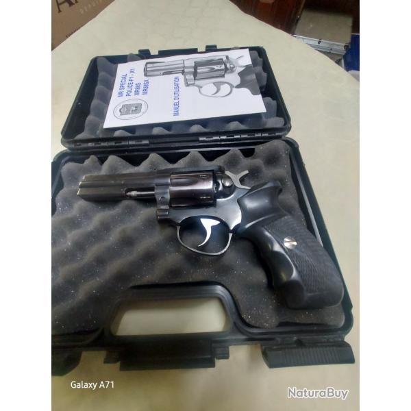 Revolver ManuRhin 88 ,dans sa malette d'origine. Cat B 38 special