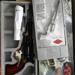 Réplique pourdre noire Colt navy yank sheriff acier.