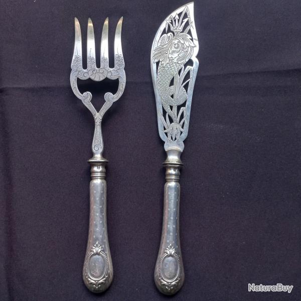 SUPERBE ANCIENNE PELLE A POISSON en ARGENT collection