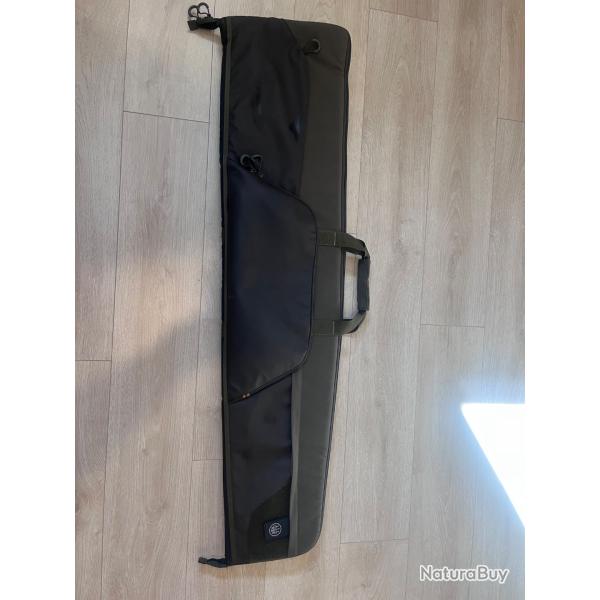 Fourreau carabine black boar vert 129cm BERETTA