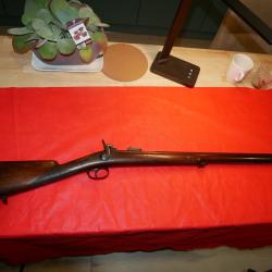 Joli fusil de chasse &agrave; percussion avec ba&iuml;onnette se rangeant dans la crosse