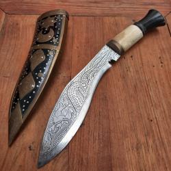 Joli Couteau KUUKRI Manche OS et Corne avec Fourreau en Bois