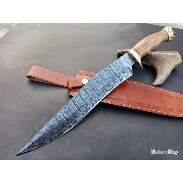 Couteau de Bowie fait  main lame acier Damas manche en Bois de olive