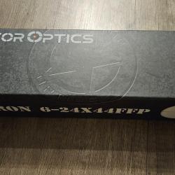 Vector optics 6-24x44