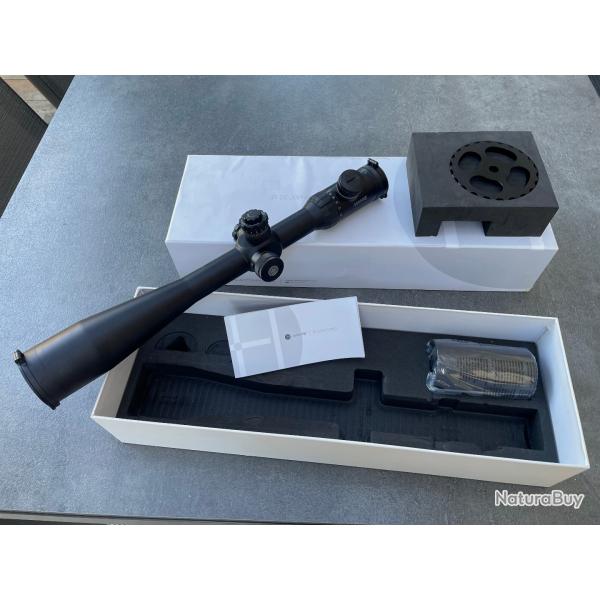 Lunette Hawke AIRMAX 30 WA SF 8-32x50 rticule AMX IR