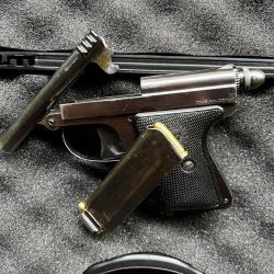 MANUFRANCE LE FRANCAIS TYPE POLICEMAN 6,35 - TBE