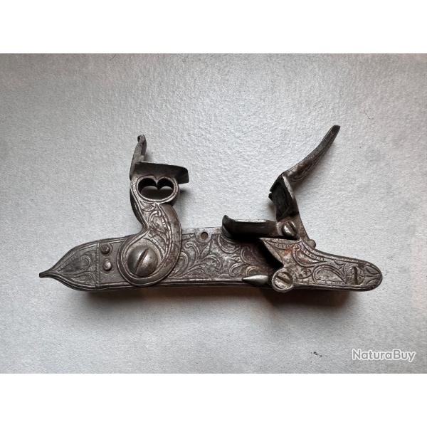 Platine Fusil R�glementaire d�cor�e An IX (537)