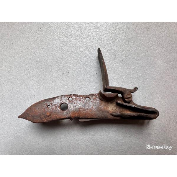 Platine Mousqueton Ancien Rgime (544)