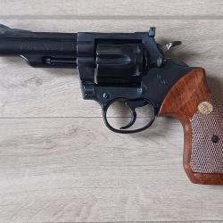 Colt Trooper MKIII 4" parfait état.