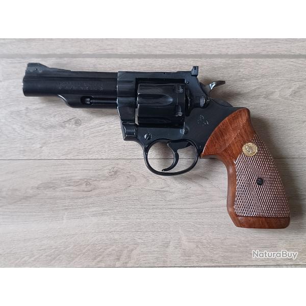 Colt Trooper MKIII 4" parfait tat.