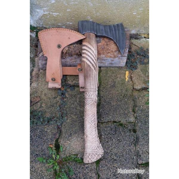 Belle Hache de Chef Viking Lame Acier Carbone 1075 Fa�on Silex Manche Bois Etui Cuir Fab Artisanale
